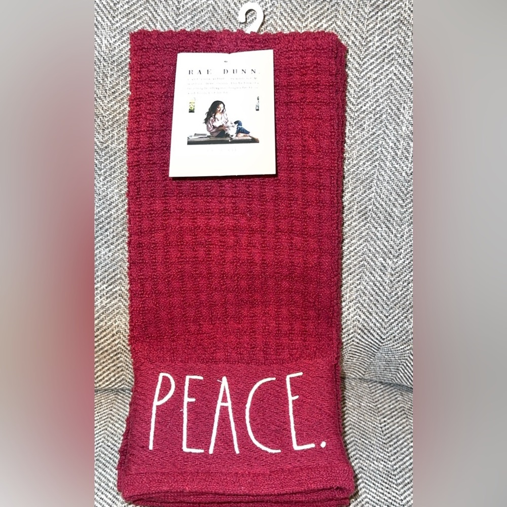 NWT Rae Dunn Holiday Christmas Seasonal Set of 3 Kitchen Dish Towels 16x24